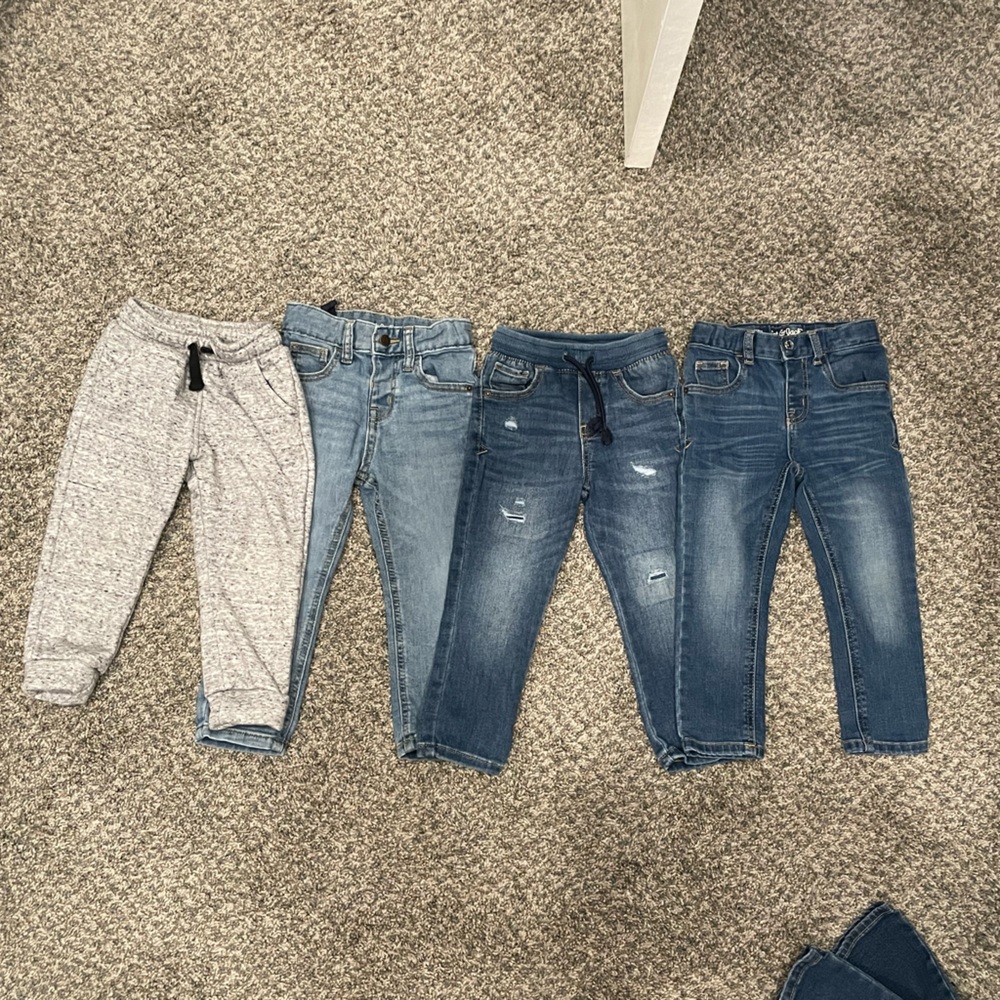 Lot of 3T cat & Jack pants.